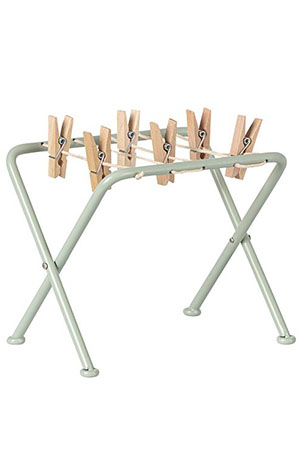 Drying Racks & Pegs
