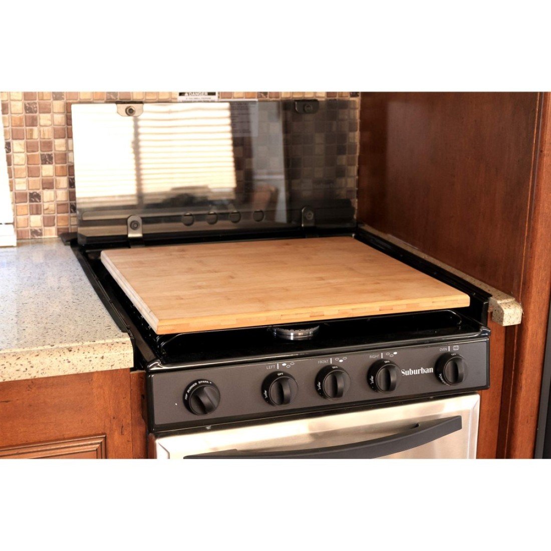 Camco Camper/RV Silent Top Stovetop Cover - Features Natural Bamboo Design w/Non-Toxic Protective Finish &amp; 4 Non-Slip Rubber Feet - Fits Most 3 or 4 Burner RV Stoves 19.5&acirc;&euro; x 17&acirc;&euro; x .75&acirc;&euro; (43571)