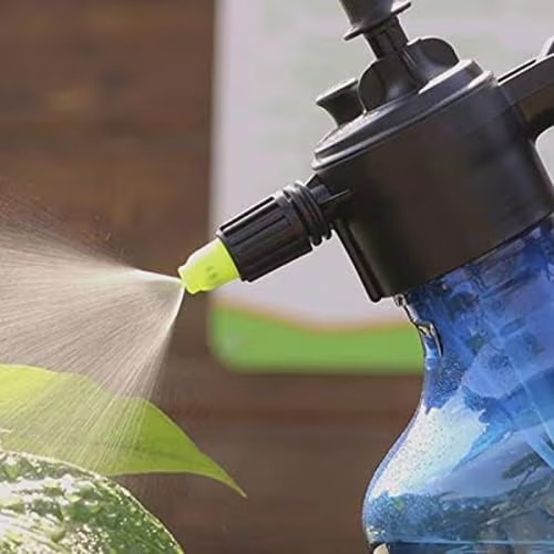 Egardenkart Garden Pump Sprayer, Hand-held Pressure Sprayer Bottle for Lawn with Safety Value &amp; Adjustable Nozzle, for Watering,Bird Sprayer, Spraying Weeds,Home Cleaning and Car Washing (2 ltr)