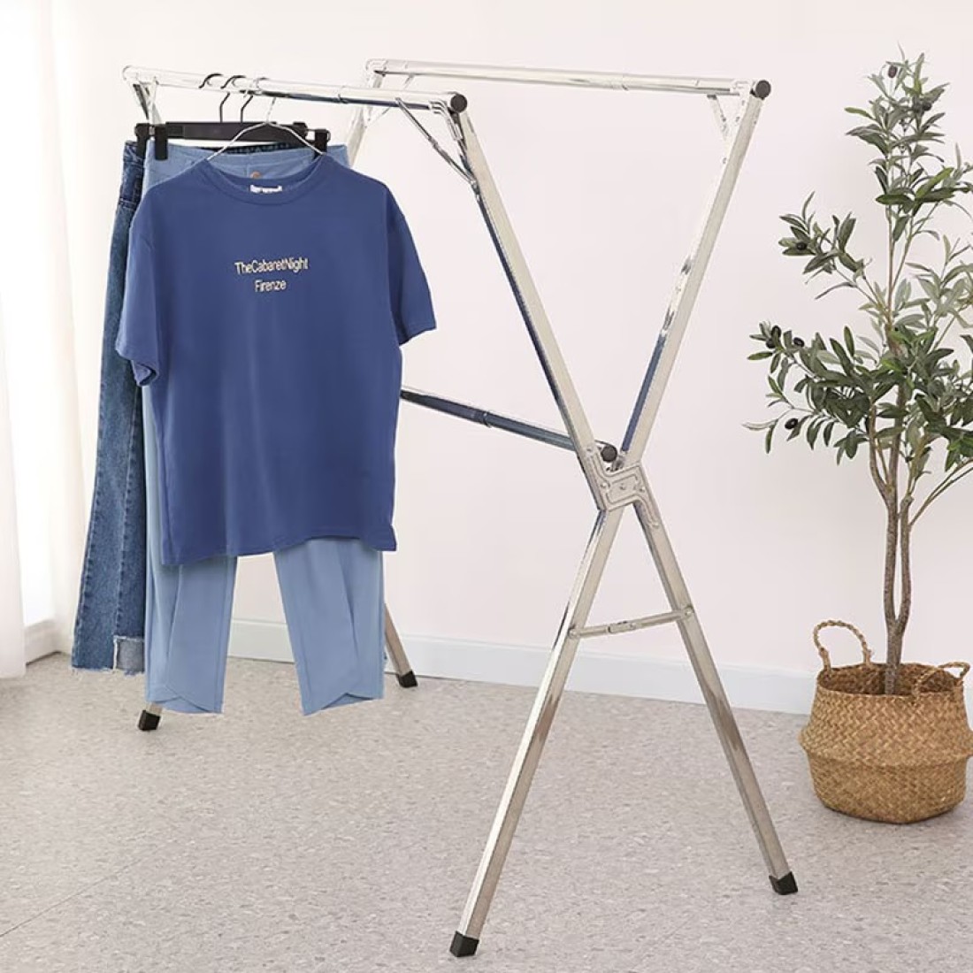 Free Installed Clothes Drying Rack Stainless Steel Foldable Rack Hanger Space Saving Retractable 47.24-62.99 inch Clothes Rack Adjustable Clothes Hanger Rolling Rack