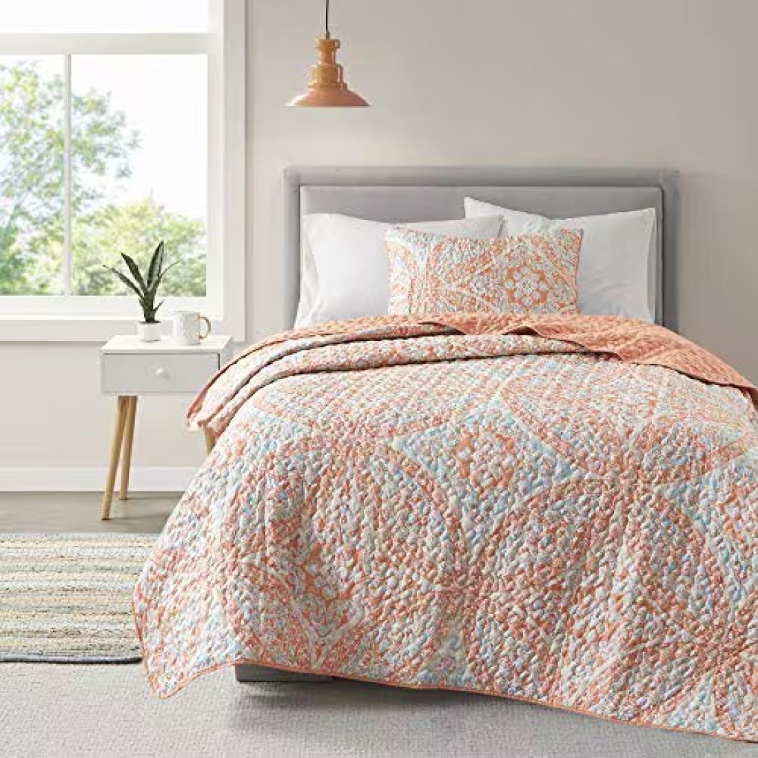 Comfort Spaces Reversible Quilt Set-Vermicelli Stitching Design All Season, Lightweight, Coverlet Bedspread Bedding, Matching Shams, Twin/Twin XL (66 in x 90 in, Gloria Damask Coral 2 Piece