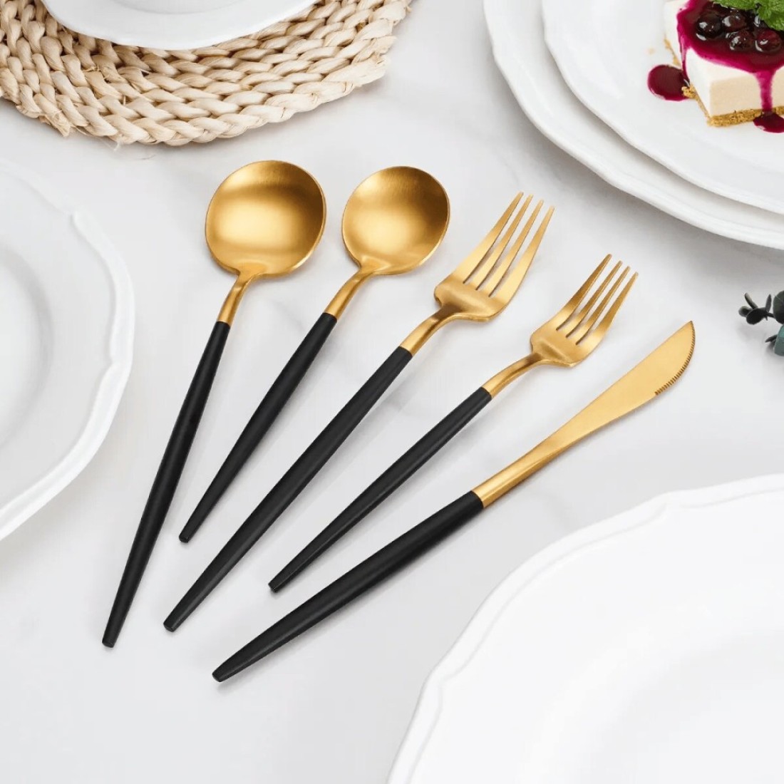 MAAC Home Premium Black and Gold Dining Collection - Set of 5 Luxurious Elegant Durable and Classic Premium Design Cutlery Set Perfect for everyday use, and get together, restaurant, banquet