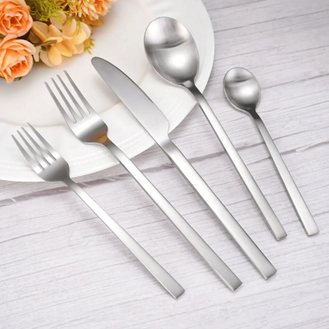 MAAC Home Sophisticated Silver Cutlery Set for Formal Dinners - Set of 30 Luxurious Elegant Durable Classic Premium Design Cutlery Set Perfect for everyday use, get together, restaurant