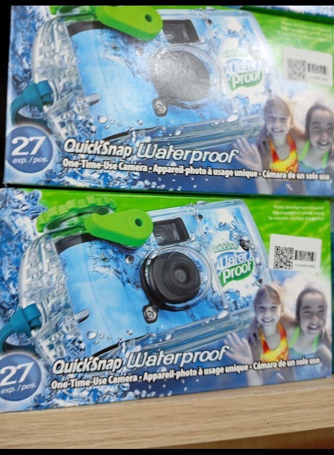 Radiotronics QuickSnap Waterproof 800 35mm Disposable Camera