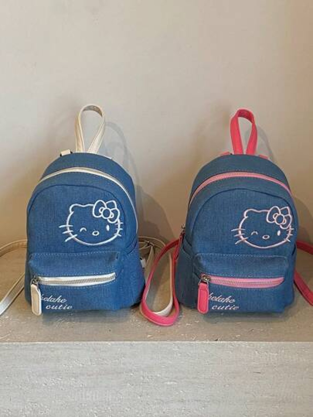 Sanrio 2025 New Niche Design Sense Of Shoulder Bag Kitty Cat Embroidery Girl Heart Cute Shoulder Bag Fashionable And Versatile Large Capacity Summer Niche Sweet Sister Senior Sense Of Bag
