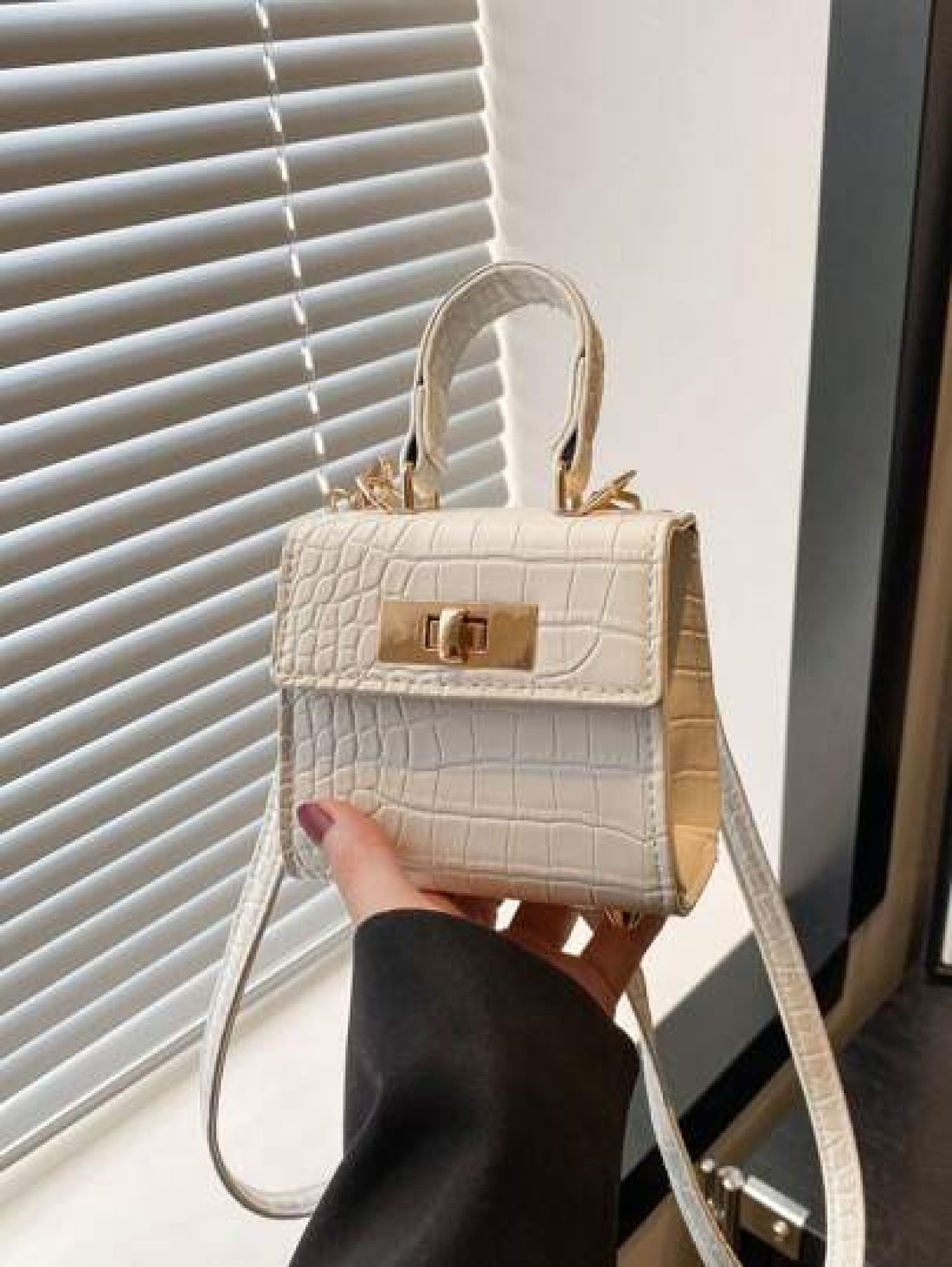 1pc New Cute Girl Niche High End Pu Small Square Bag And Fashionable New Bag Fresh And Dopamine Color Matching Youthful Girl Style Can Be Cross Body Can Be Hand Held Shoulder Strap Is Adjustable Casua