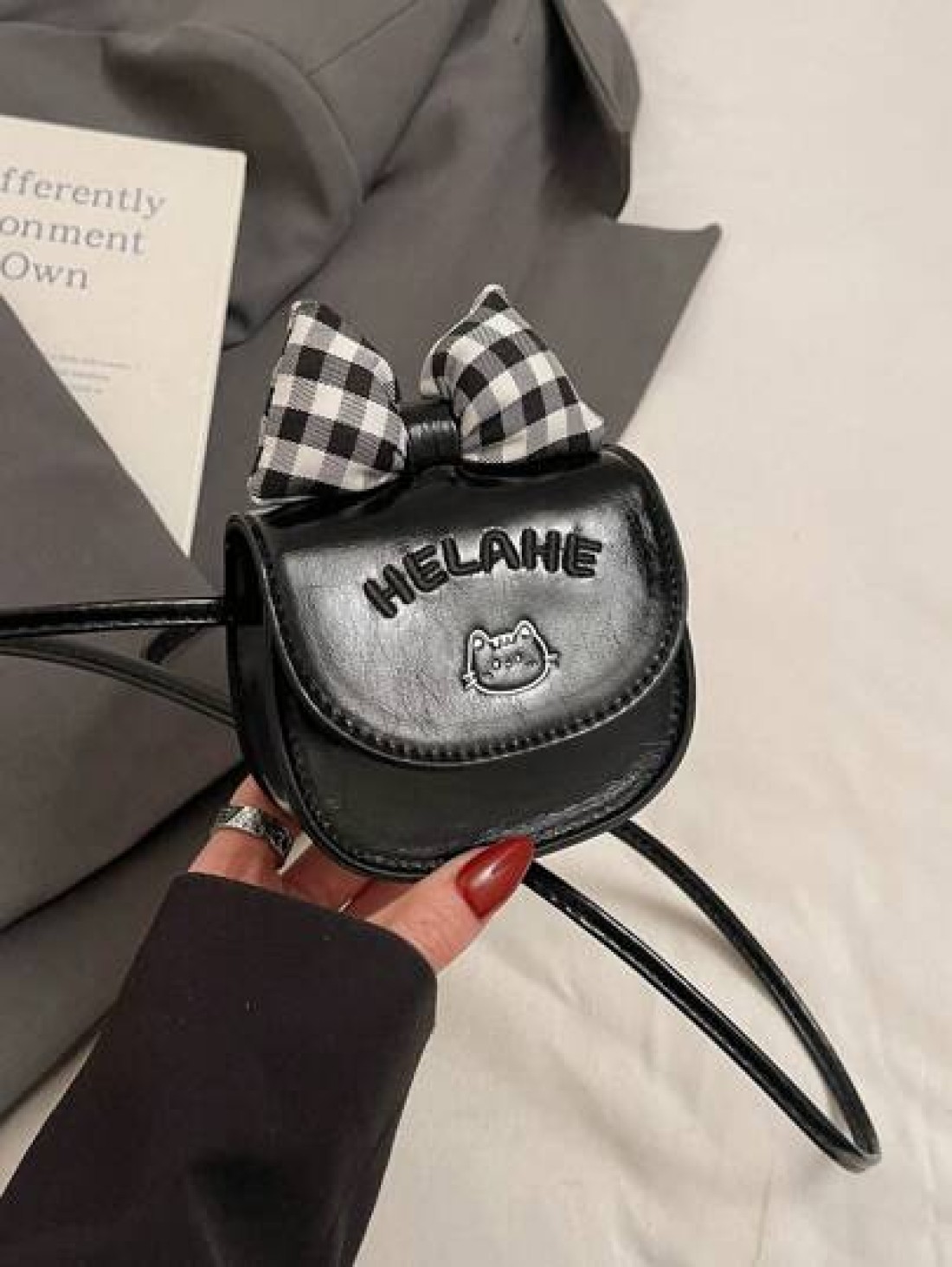 1pc Crossbody Bag Pu Magnetic Spring New Cute Sweet Niche Design Fashion Small Capacity Exquisite Versatile A Variety Of Colors Optional Can Hold Lipstick And Other Small Cosmetics Suitable For Daily