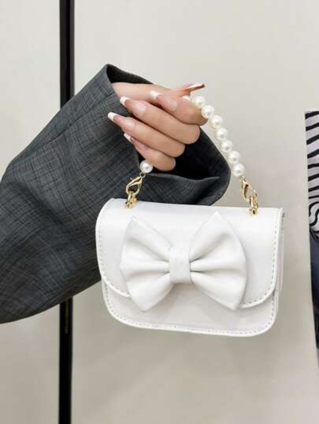 Unique Design Bow Girl Cute Stylish Minimalist Shoulder Diagonal Crossbody Bag