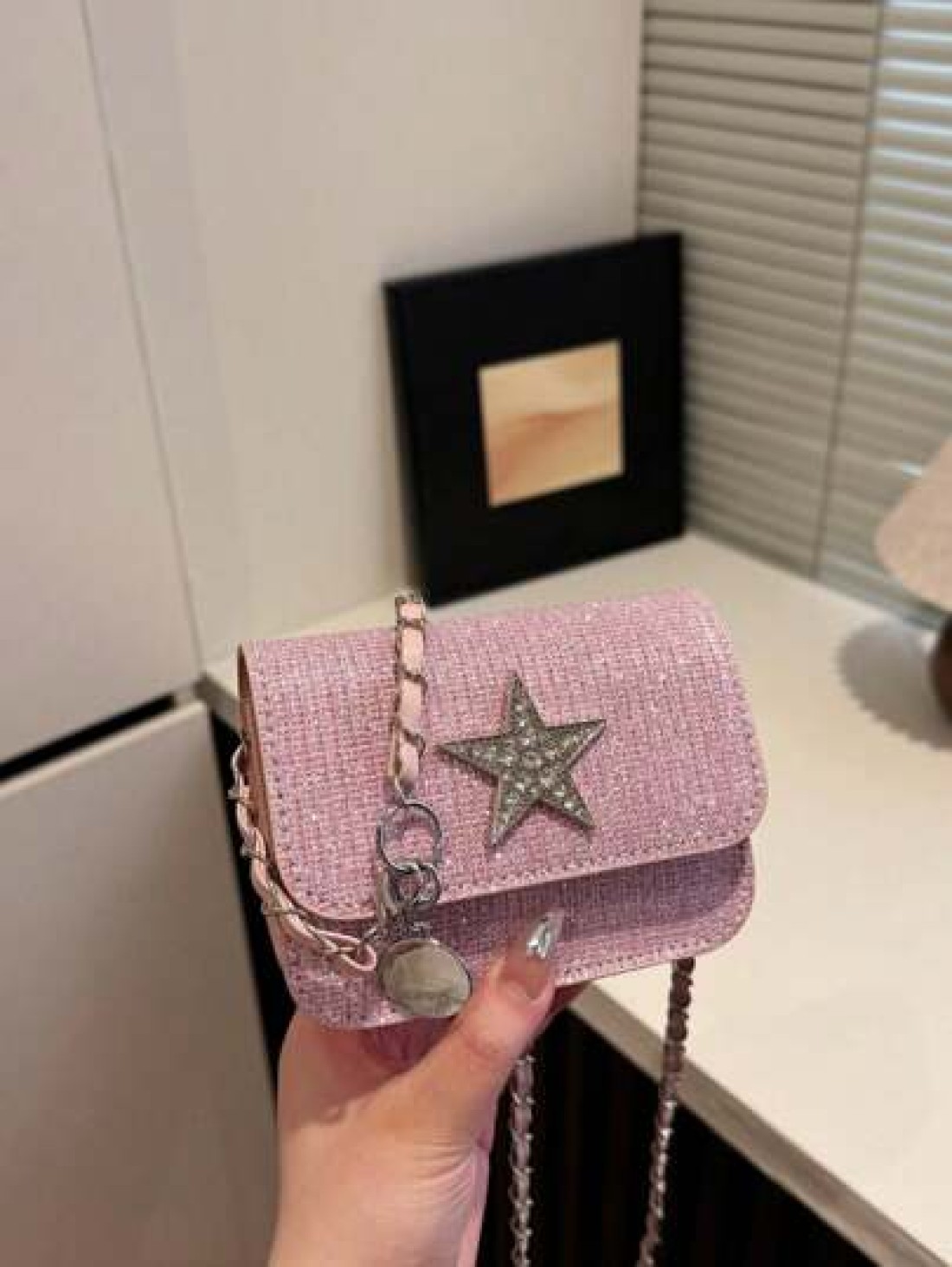 1pc Fashionable Sweet Shining Star Bag Crossbody Super Hot Chain Versatile Exquisite Small Bag Niche Mini Lipstick Bag Fashionable Chain Shoulder Strap With Sweet Five Pointed Star Decoration Suitable