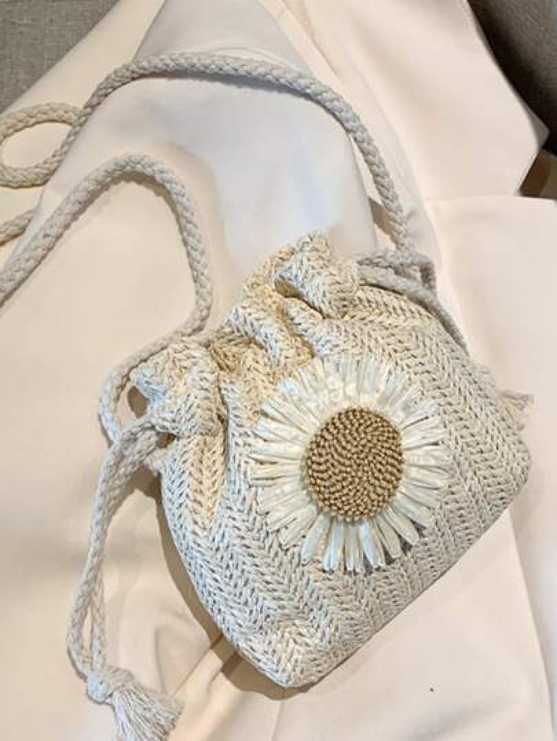 Girls Floral Graphic Drawstring Straw Bag