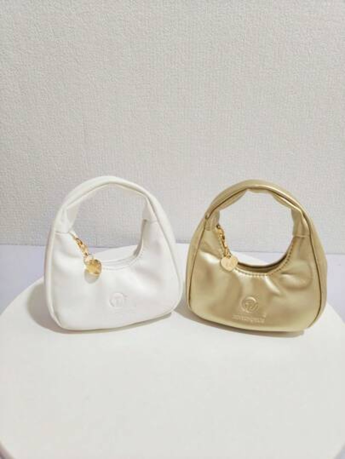 Kids Fashion Crescent Shaped Handbag Girls Casual Shoulder Bag Coin Purse Lipstick Pouch Soft Stylish Crossbody Bag Holiday Gift