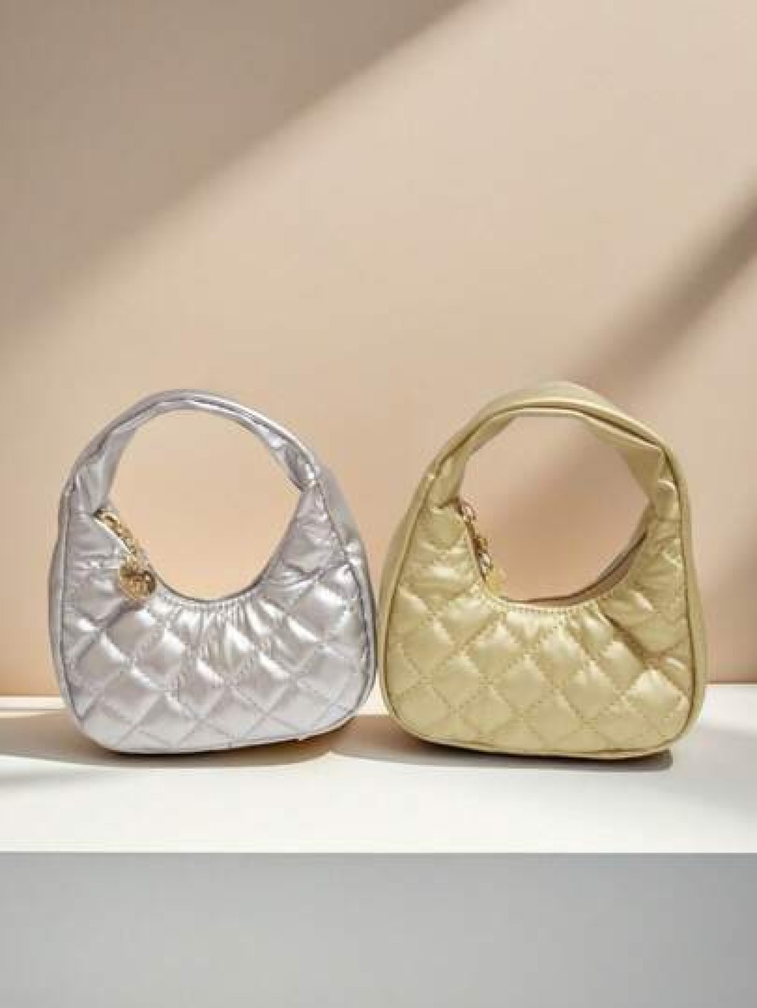 Children s Fashion Embroidered Crescent Moon Shaped Handbag Girls Casual Checkered Coin Purse Lipstick Case Soft Fashionable Pouch Ideal Holiday Gift