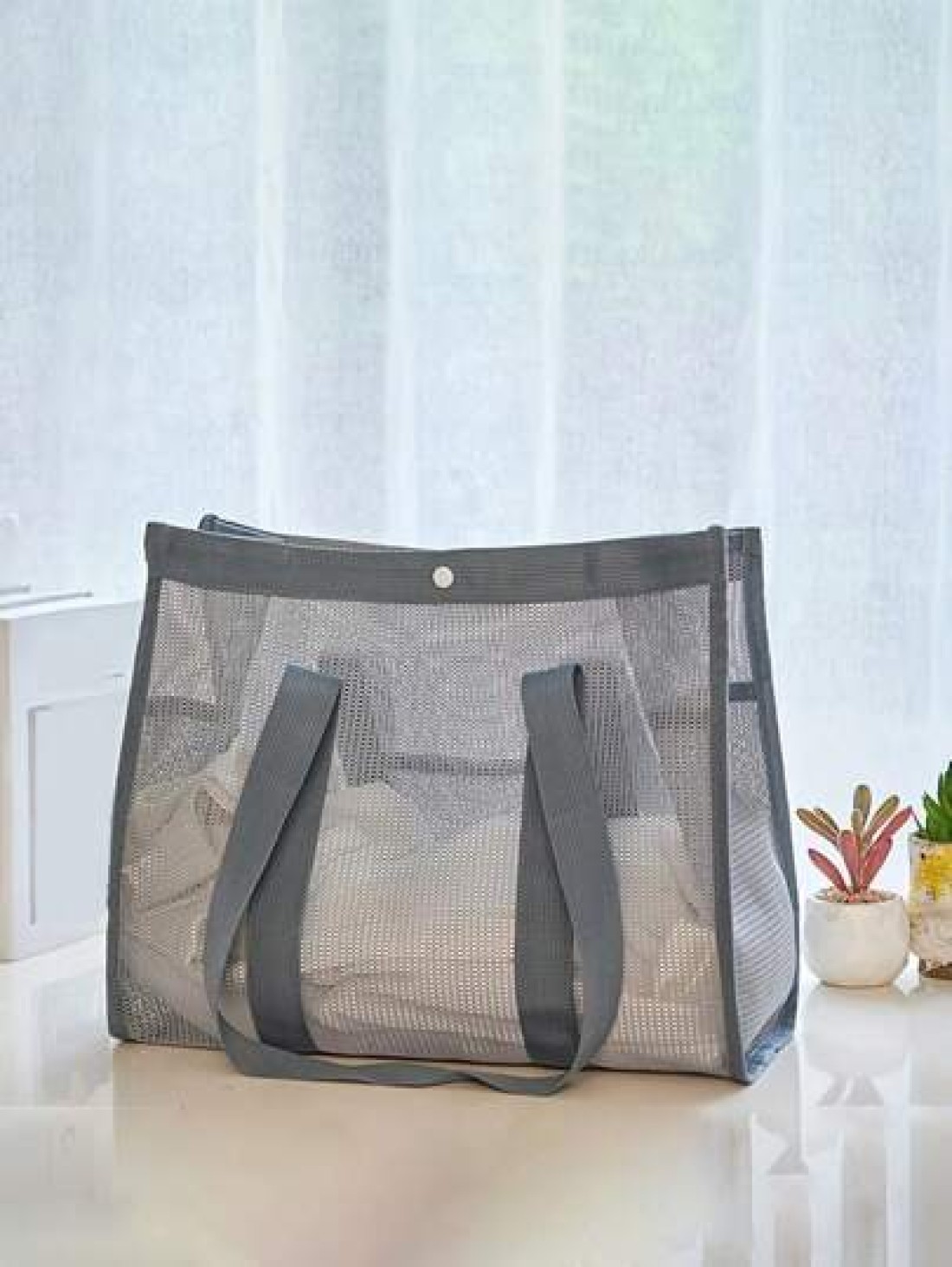 New Fashion Mesh Hollow Out Tote Bag Shoulder Bag Casual Swimwear Bag Travel Toiletry Organizer Bag With Buckle