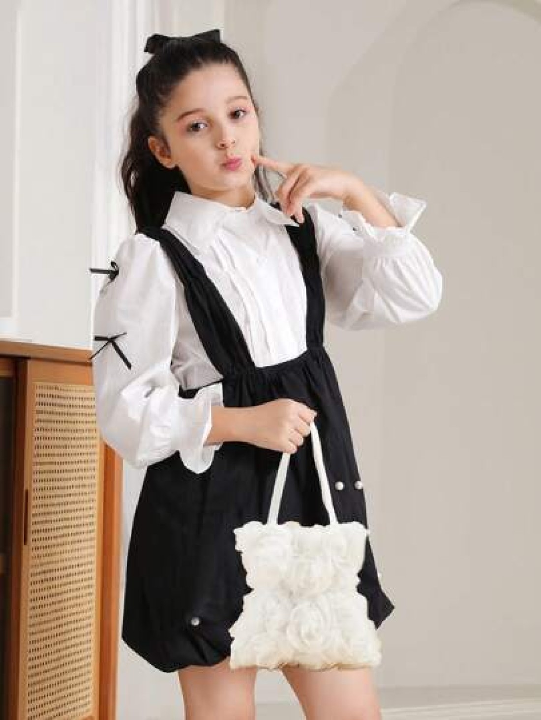 1pc Sweet Lady New Arrival Minimalist Rose Flower Design Handbag Tote Bag For Phone And Coins