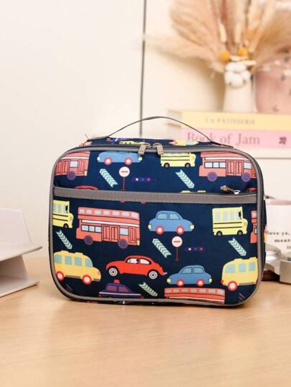 1 New Nylon Material Boy And Girl Cute Cartoon Pattern Lunch Bag Large Capacity Zipper Closure Fashionable And Casual Suitable For Daily Outings Travel And School