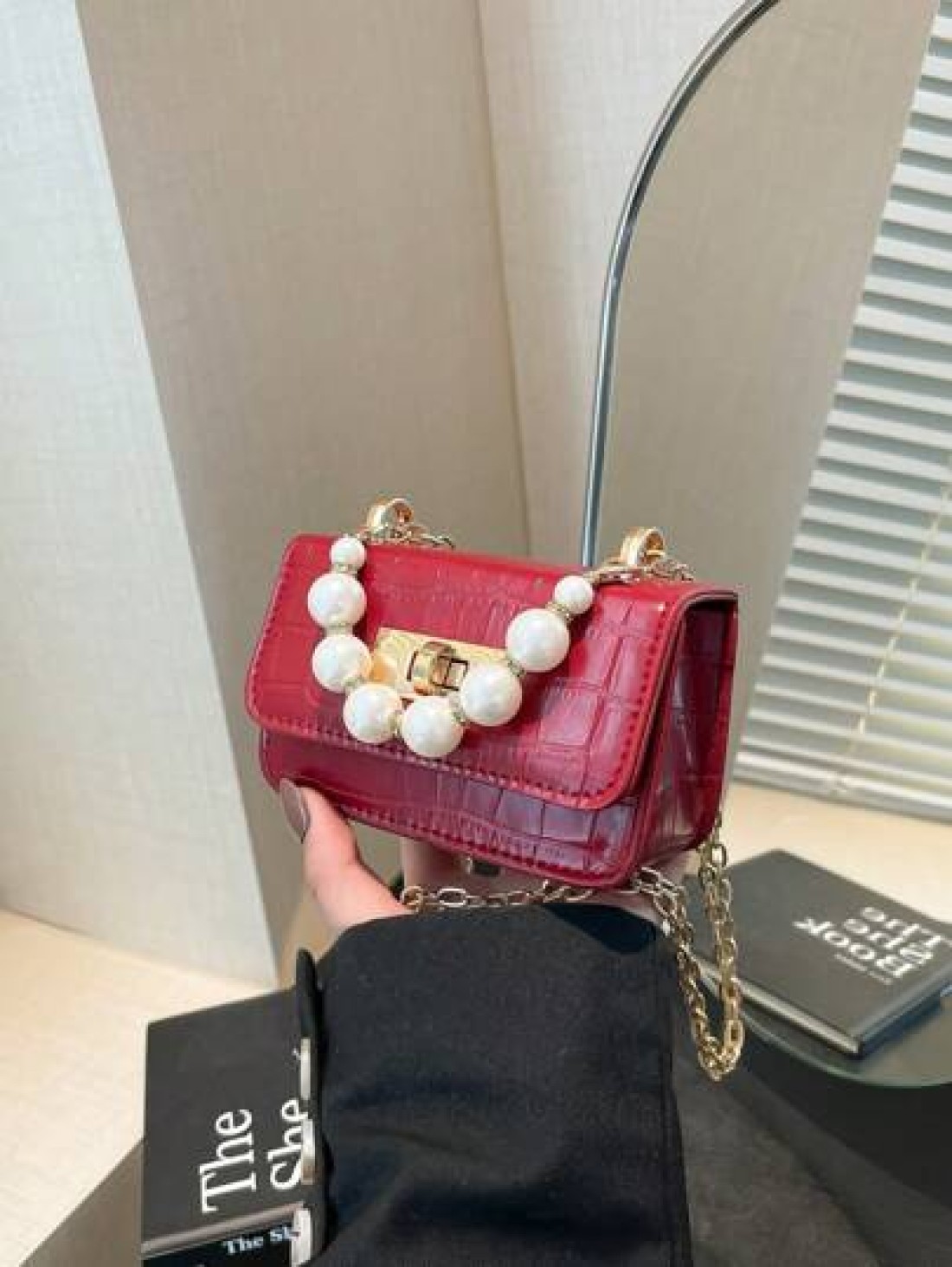 1pc Crocodile Pattern Jelly Bag Children s Handbag Coin Purse Pearl Crossbody Small Bag Exquisite And Fashionable Pearl Handbag Small Square Bag Suitable For Girls To Go Shopping Daily Use Attend Part