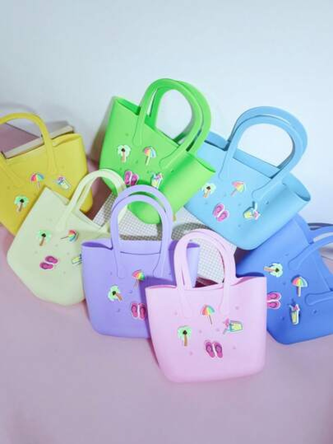 1pc Silicone Hollow Tote Bag For DIY Parent Child Storage Beach Use Suitable For Carrying Phone Messenger Bag Maternity Bag