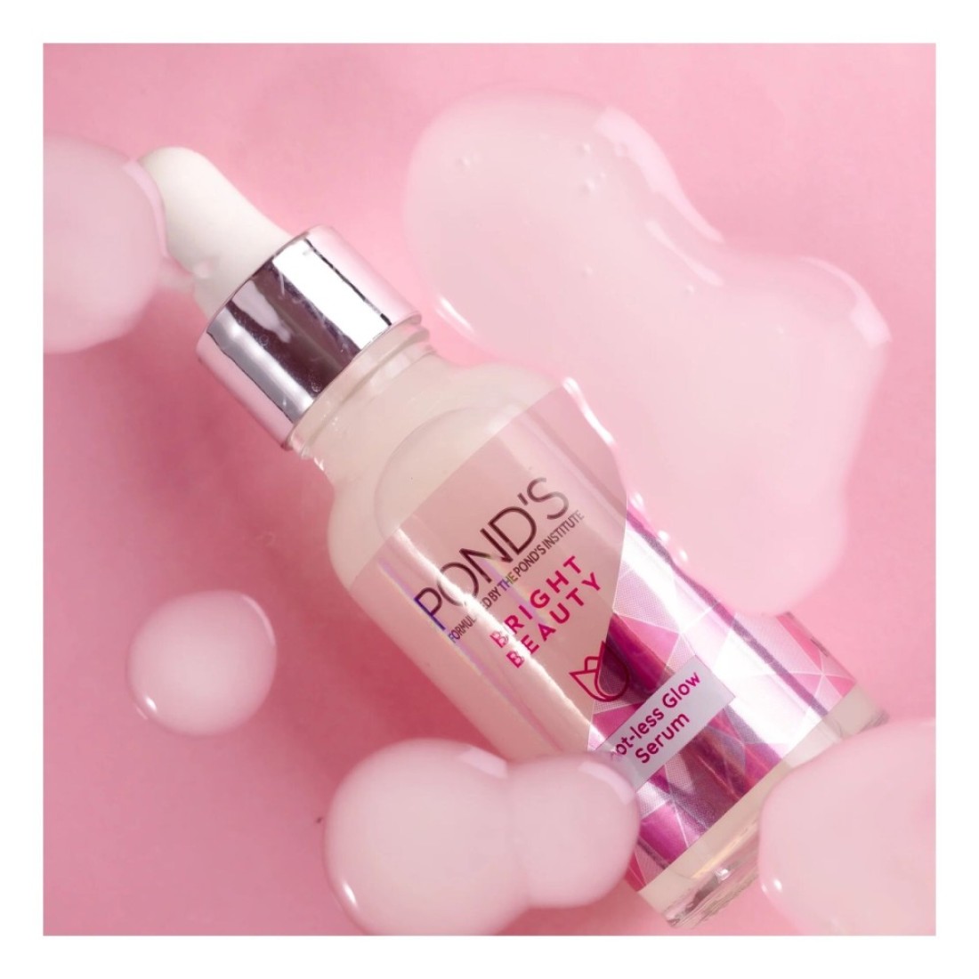 Pond&#39;s Bright Beauty Triple Glow Serum with Niacinamide and Hyaluronic Acid 30g