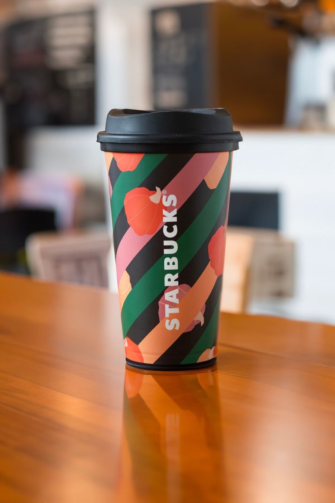 Starbucks Reusable Hot Drink Cup, Designed Pumpkin - Black (473ml)