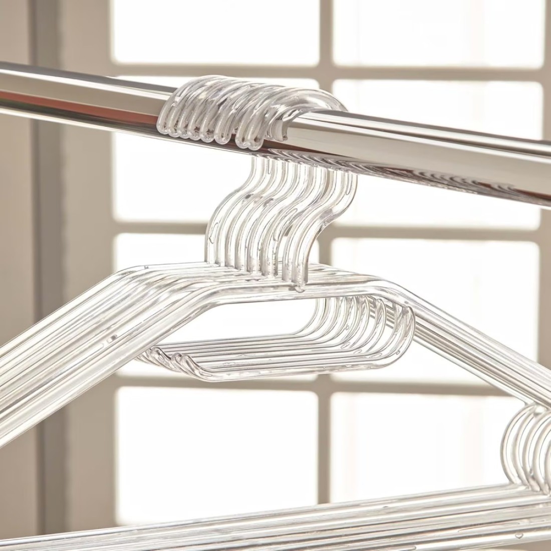 LAVISH Clear Plastic Clothes Hangers &ndash; 8-Piece Set for Neat &amp; Organized Wardrobe