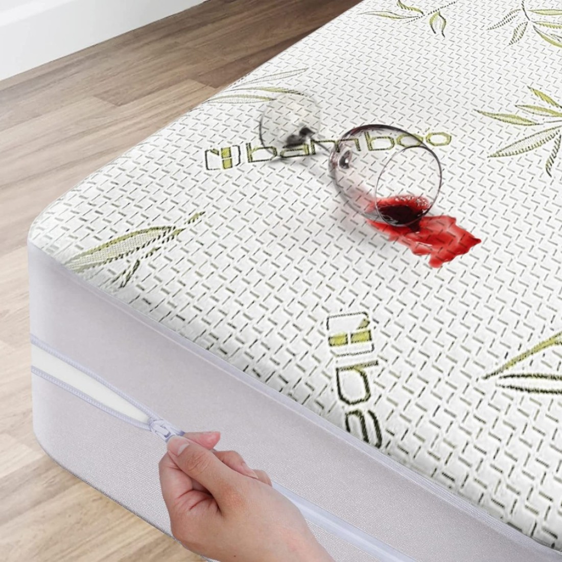 Bamboo Mattress Protector with Zipper 100 Waterproof King Size Cooling Mattress Cover Ultra Soft Jacquard Fabric Breathable Noiseless Mattress Pad Cover Zippered Mattress Encasements