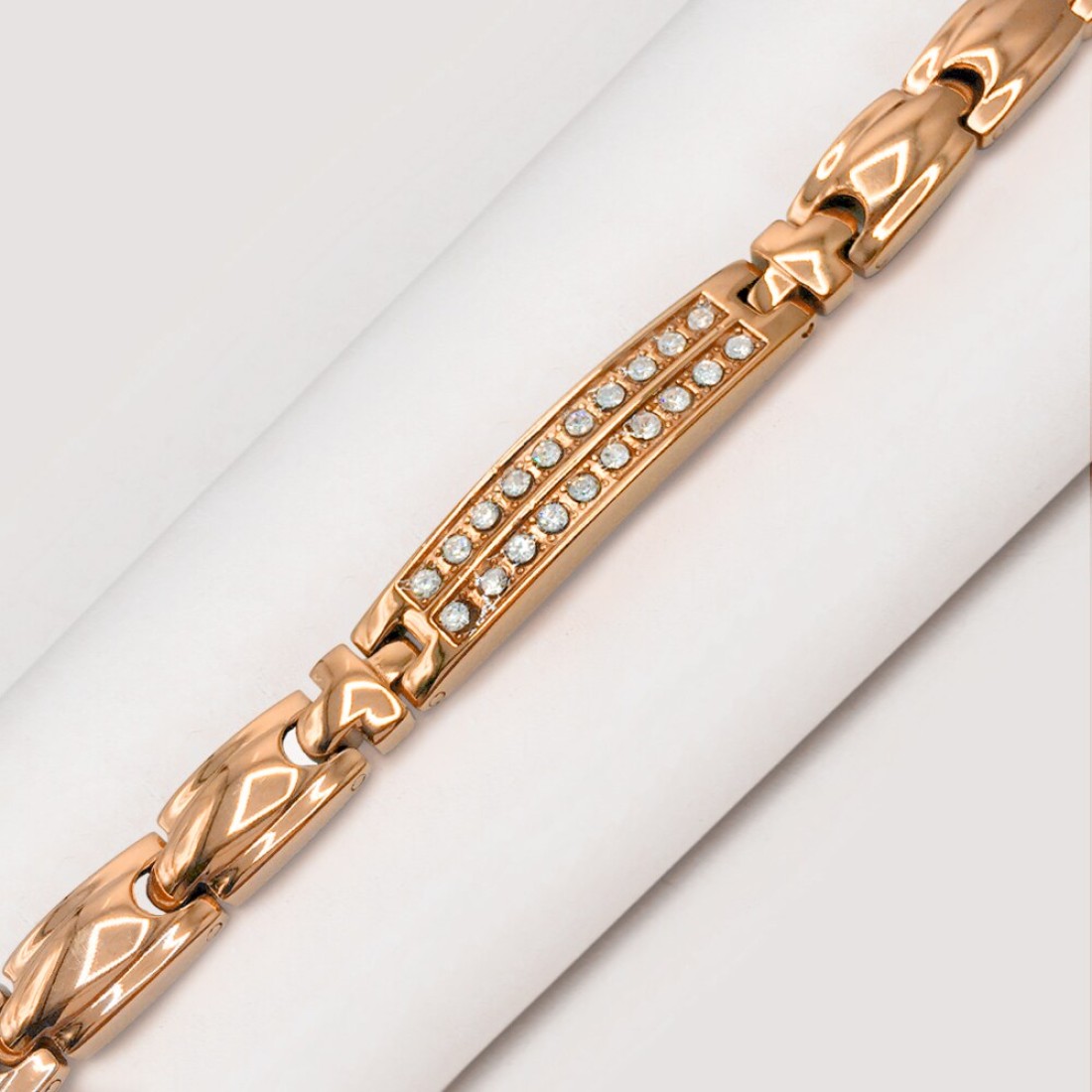 AIWANTO Magnetic Bracelet for Women | Elegant Stainless Steel Therapy Pain Relief Clasp Adjustable Bracelet for Arthritis and Carpal Tunnel