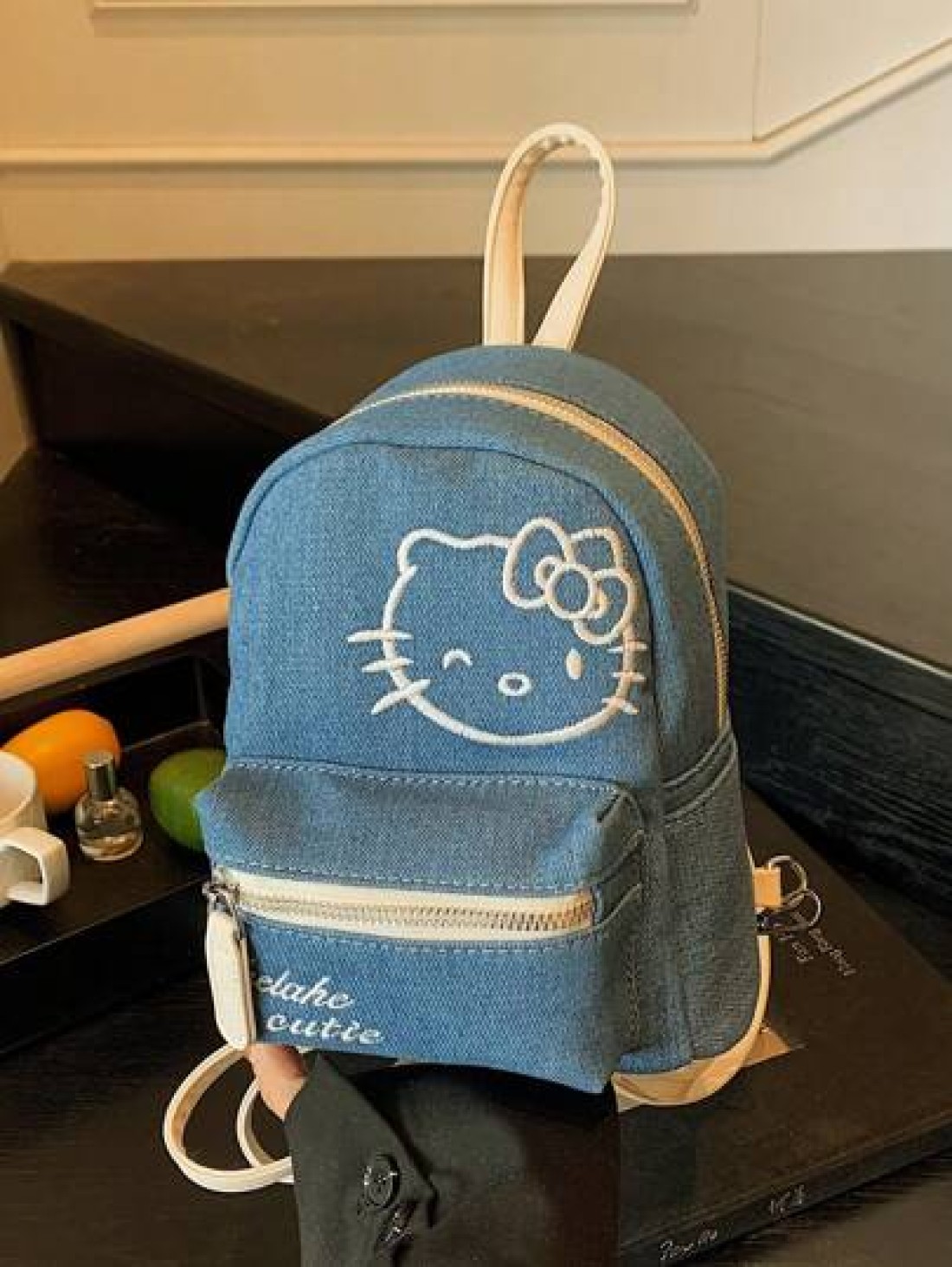 Sanrio 2025 New Niche Design Sense Of Shoulder Bag Kitty Cat Embroidery Girl Heart Cute Shoulder Bag Fashionable And Versatile Large Capacity Summer Niche Sweet Sister Senior Sense Of Bag