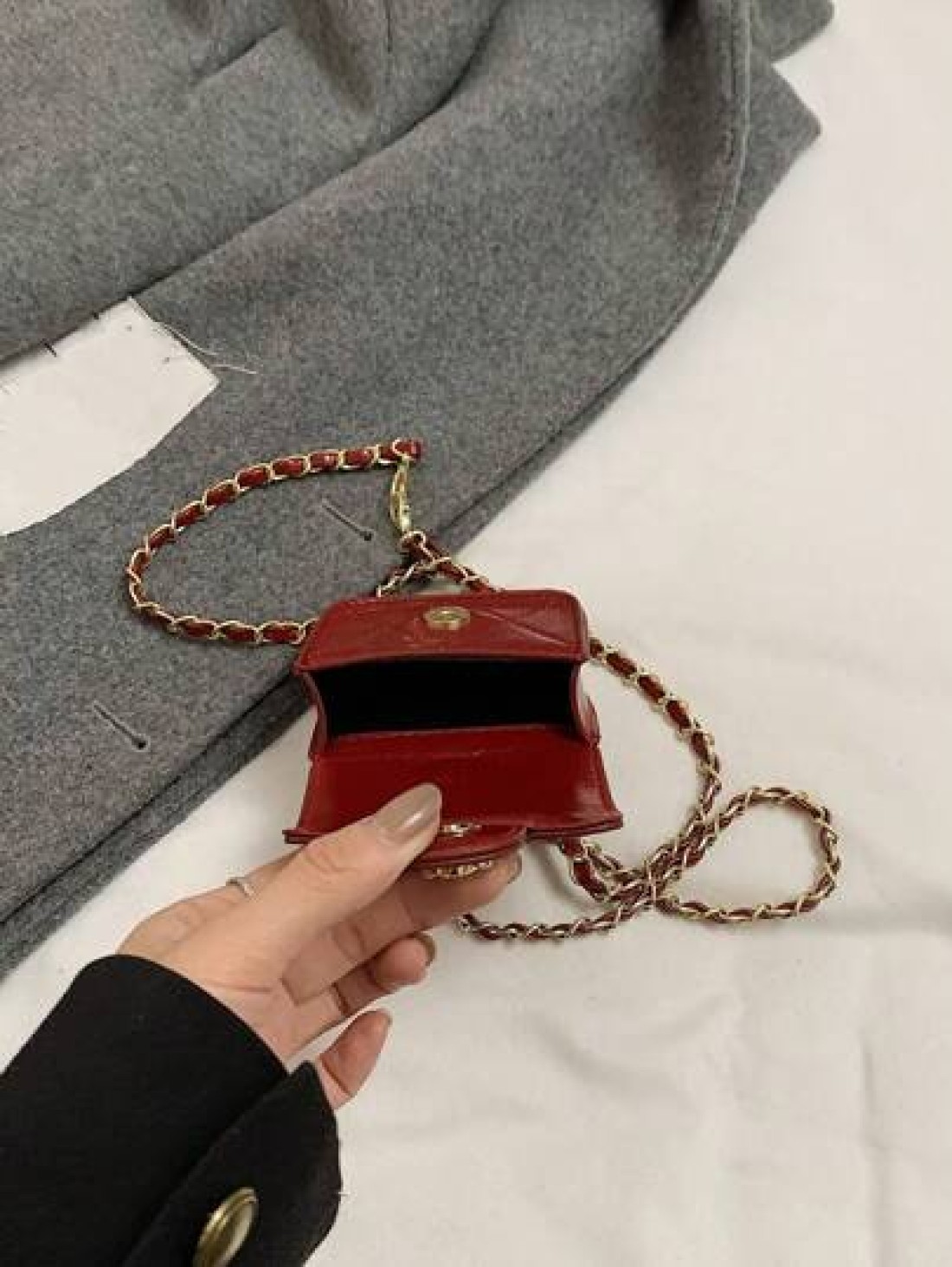 1pc Fashion Versatile Necklace Bag For Girls Solid Color Camellia Mini Crossbody Bag Quilted Embroidery Earbud Case