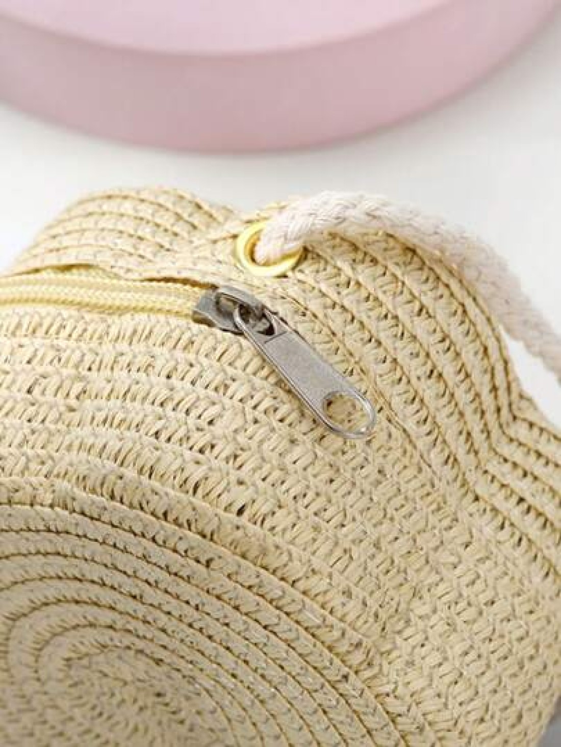 New Handmade Woven Grass Bag Cute Plum Blossom Woven Bag For Small Beach Bag Crossbody Summer Coin Purse Storage Ideal For Vacation