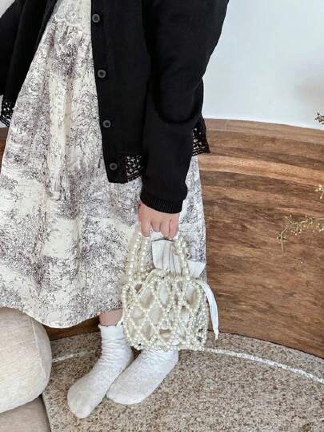 1 Piece Of Girl s Fishnet Shaped Mesh Pearl Drawst Ring Drawstring Closure Fashionable Princess Porta Ble Hollow Beaded Children s Crossbody Bag Suita Ble For Children s Dressing Or Daily Use In Sprin