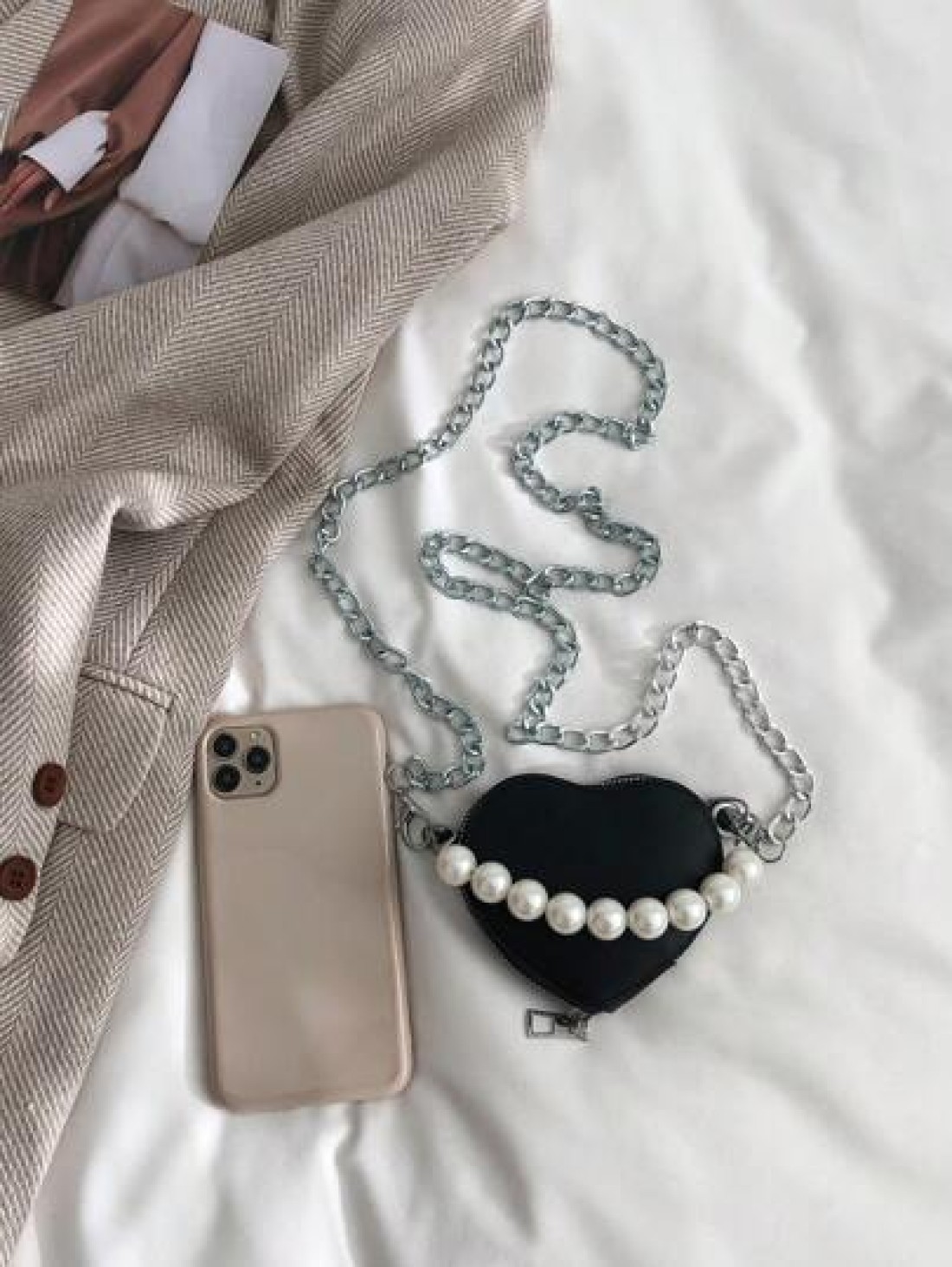 Stylish Cute And Elegant Love Mini Bag Available In Burgundy Pink Black And White Colors Pearl Handbag Shoulder Crossbody Bag Lipstick Coin Purse Perfect For Daily Outings Christmas Spring Festival An