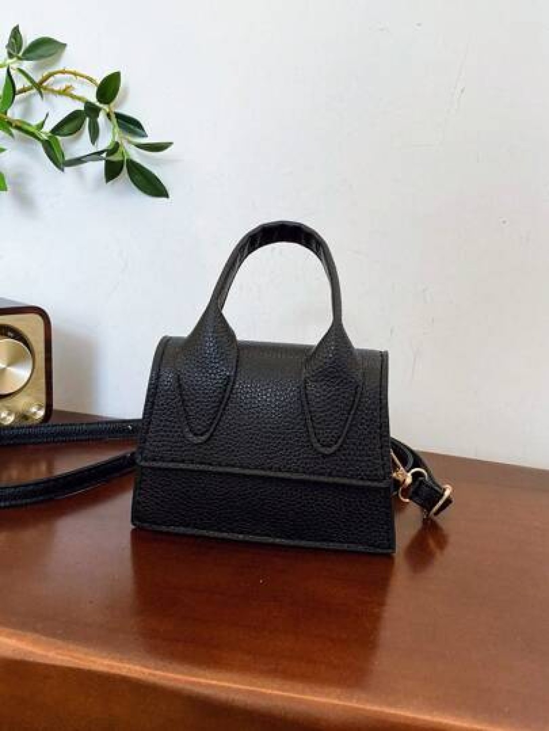 1 Pc New Girls Mini Shoulder Bag Plain Simple Design Pu Material Adjustable And Replaceable Strap Versatile Handheld Or Shoulder Bag Fashionable And Minimalist Style For Outings Shopping Gatherings An