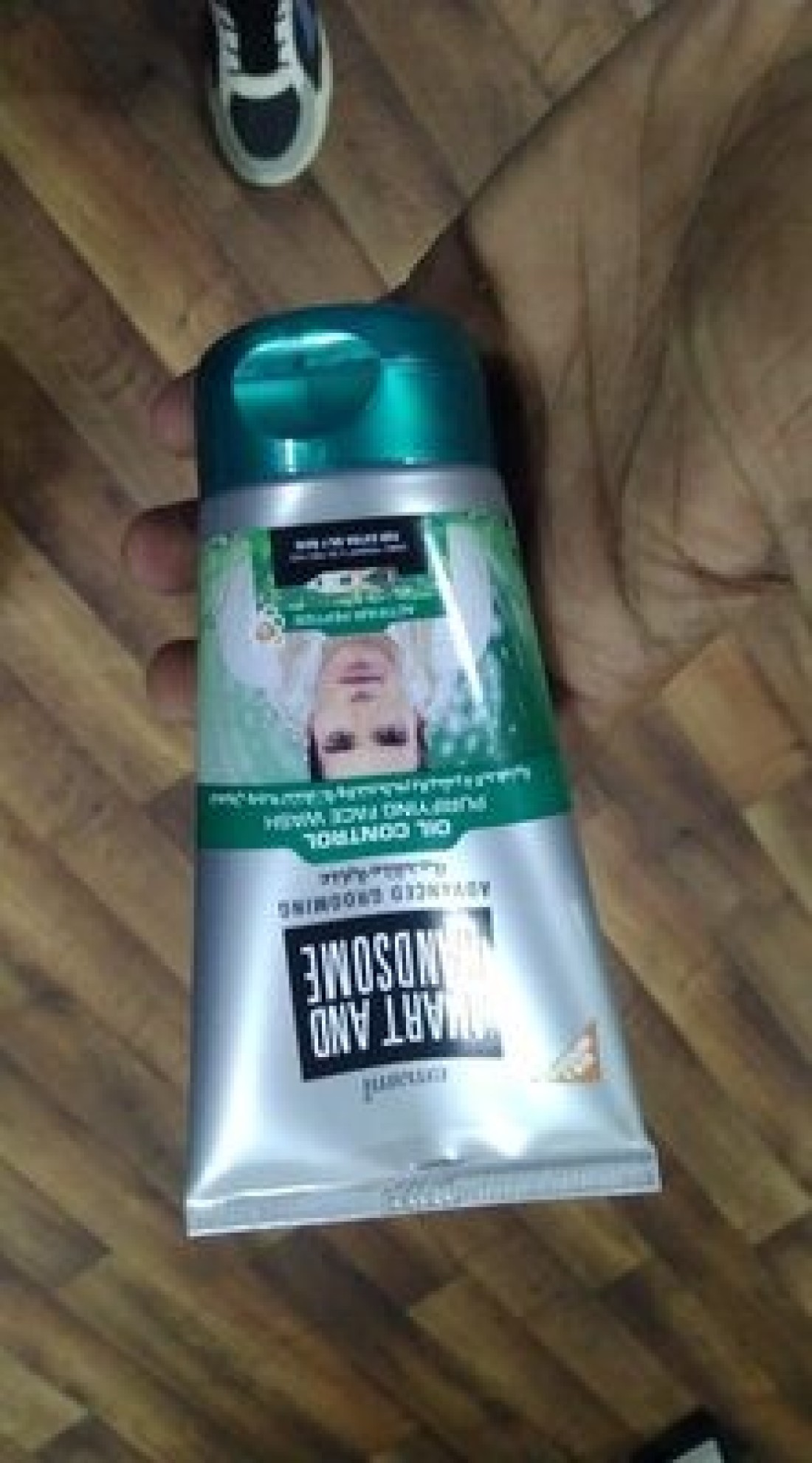 EMAMI F H OIL CNTRL PFYNG F WASH 100GM