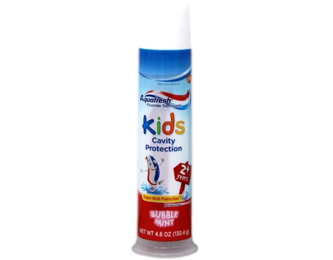 Aquafresh Kids Pump Cavity Protection Bubble Mint Fluoride Toothpaste for Cavity Protection 46 ounce pack of 2