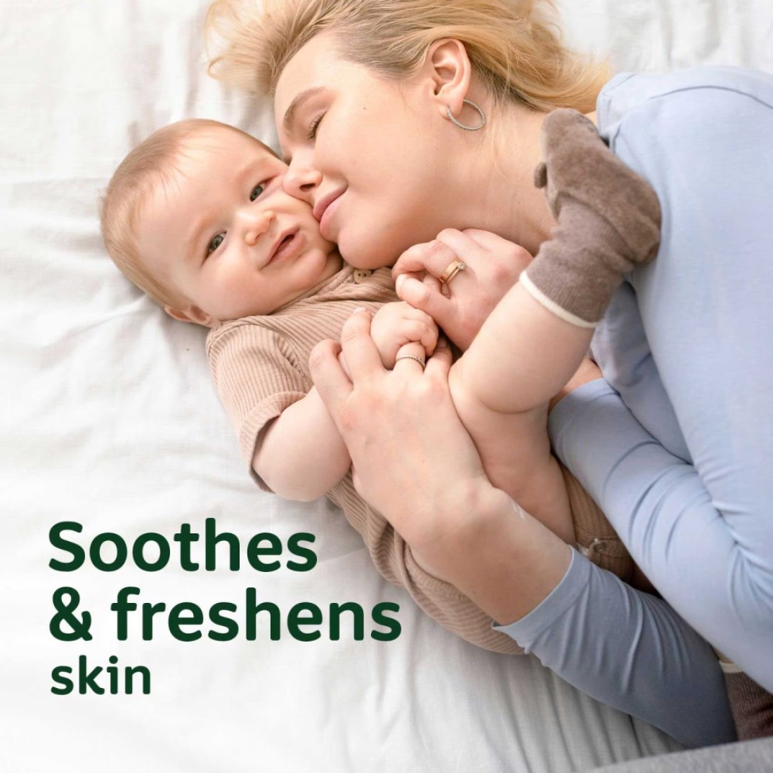 Johnson&#39;s Baby Powder Aloe &amp; Vitamin E 200g
