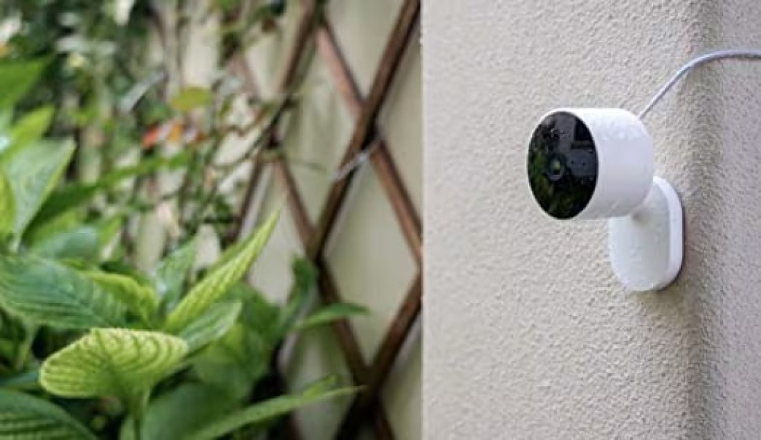 Xiaomi Outdoor Camera AW200 IP65 Indoor/Outdoor Two-way voice calls Motion detection Works with Alexa &amp; Google Home Detachable base Time-lapse photography