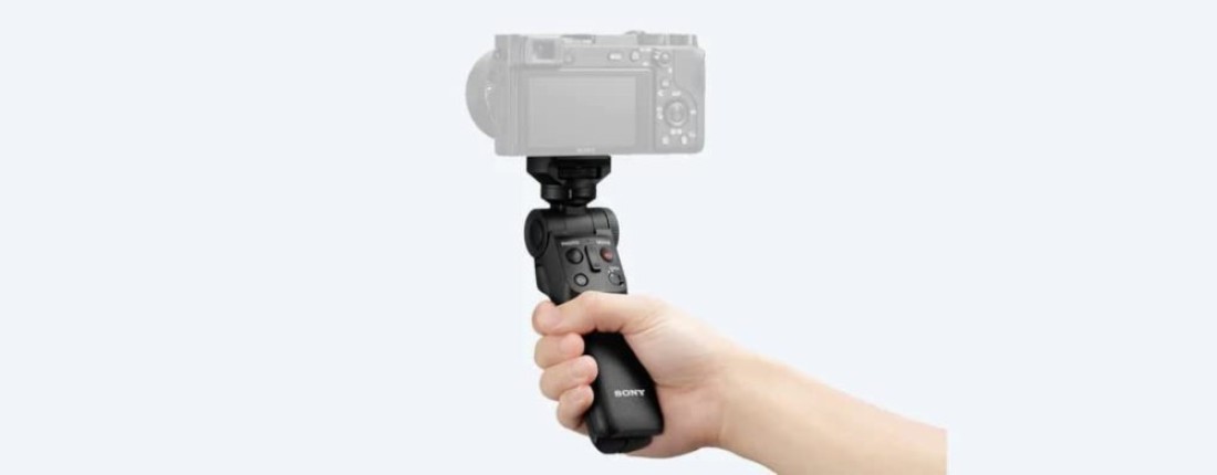 Sony GP-VPT2BT Handgrip (For Selfies And Vlogging, Can Also Be Used As A Tripod, Compatible With Select Alpha And Cyber-Shot Cameras From Sony), Black