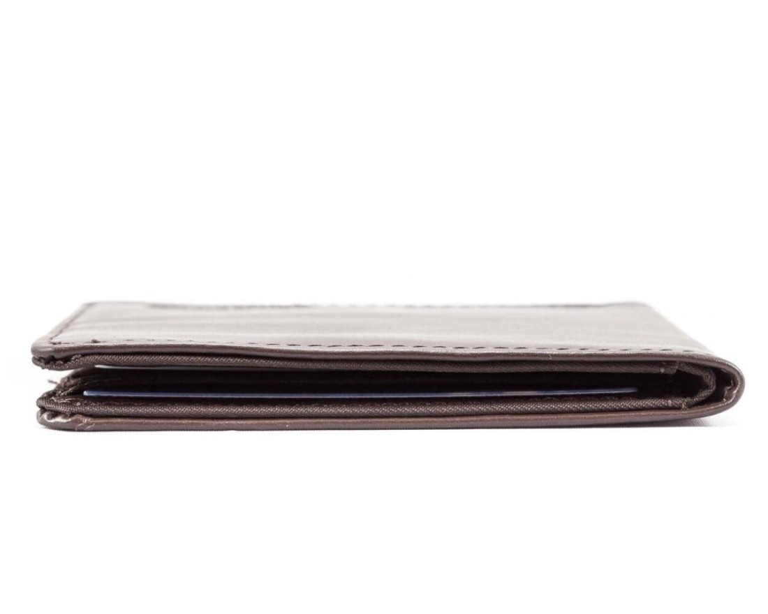 Big Skinny Mens World Leather BiFold Slim Wallet Holds Up to 35 Cards Brown