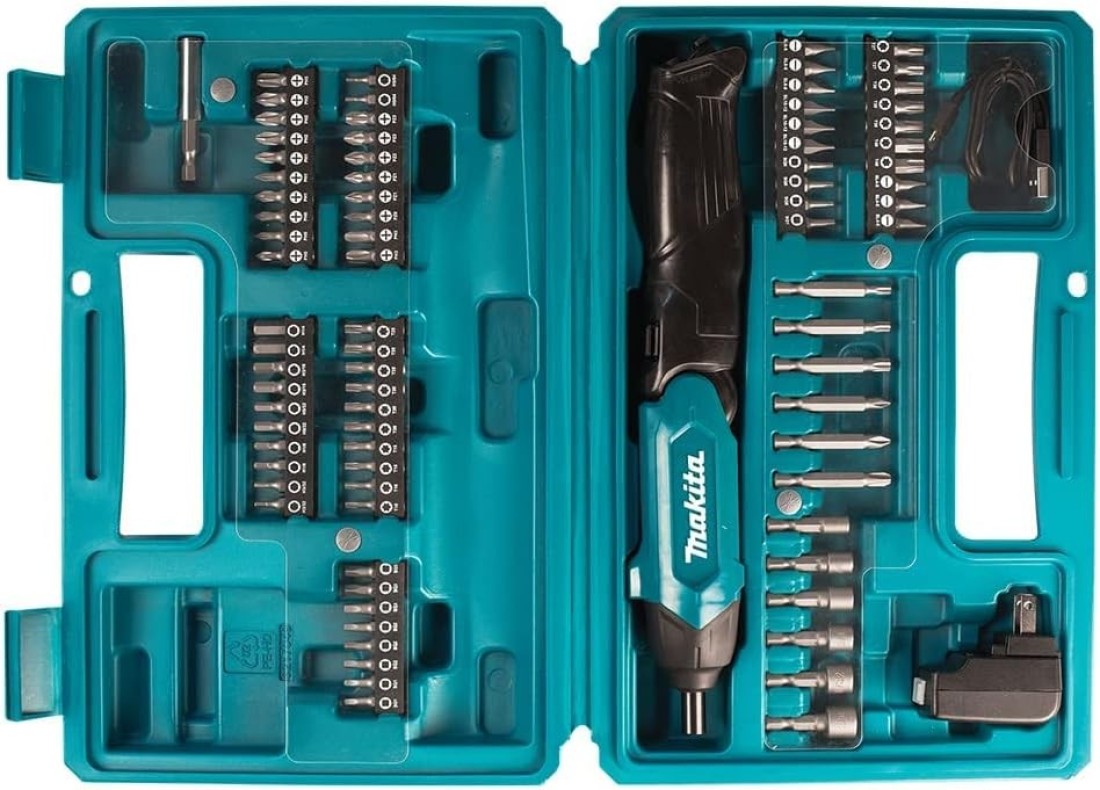 Makita DF001DW 3.8V Lithium-ion Cordless Screw Driver with Bits