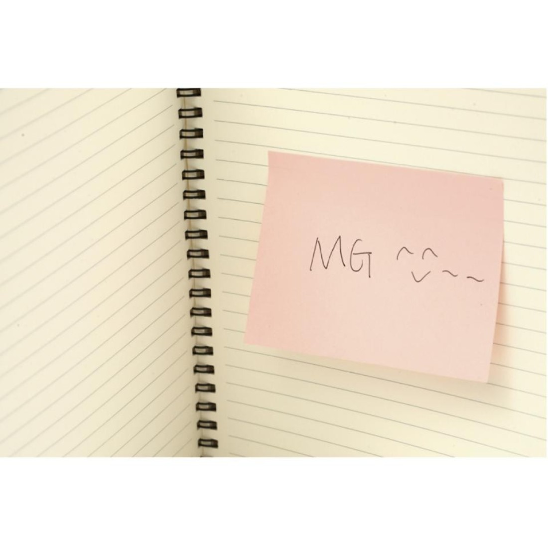 Aiwanto 2Pack Memo Paper Sticky Notes Memo Pad Set For School, Office &amp; Home (100 Sheets Per Pack)