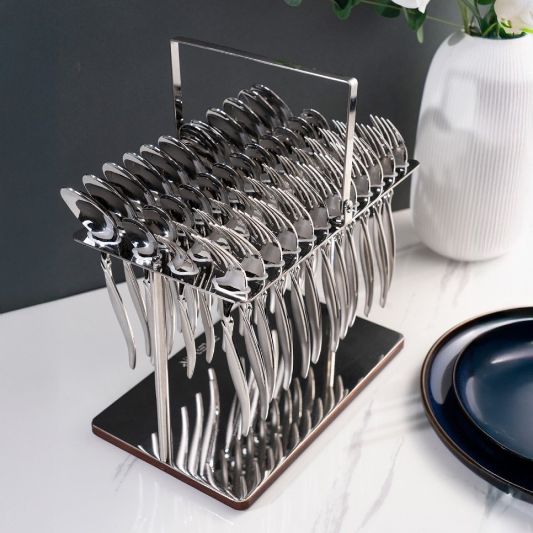 Arshia 48-piece Gold Sunblast Cutlery Set with Stand