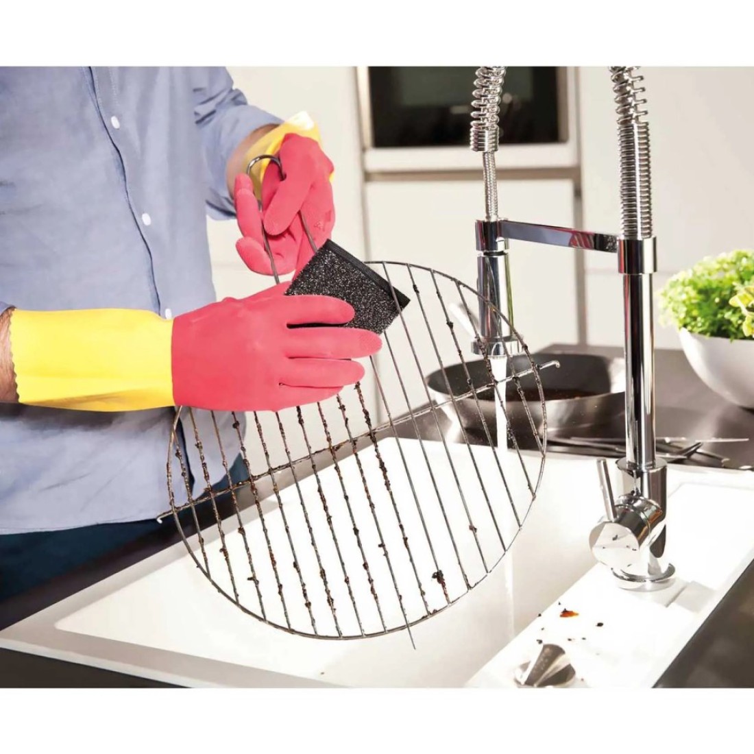 Vileda Glitzi Power Inox Dishwashing Metallic Scourer Silver 2 PCS