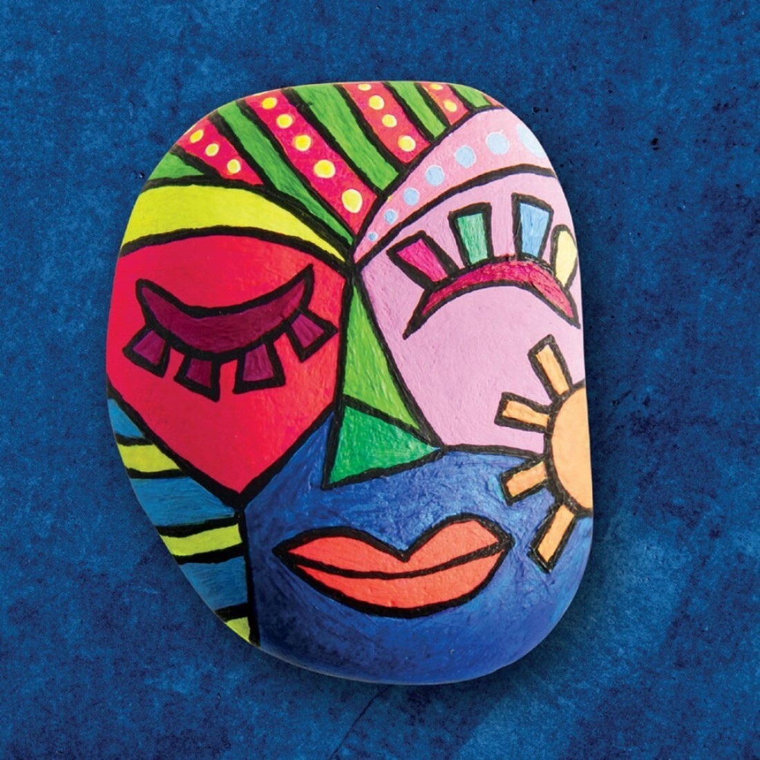 Hinkler Craft Maker Neon Rock Art Kit - DIY Rock Painting Set includes 24-page book, 4 rocks, paintbrush, double-ended neon paint pen, paint pots,