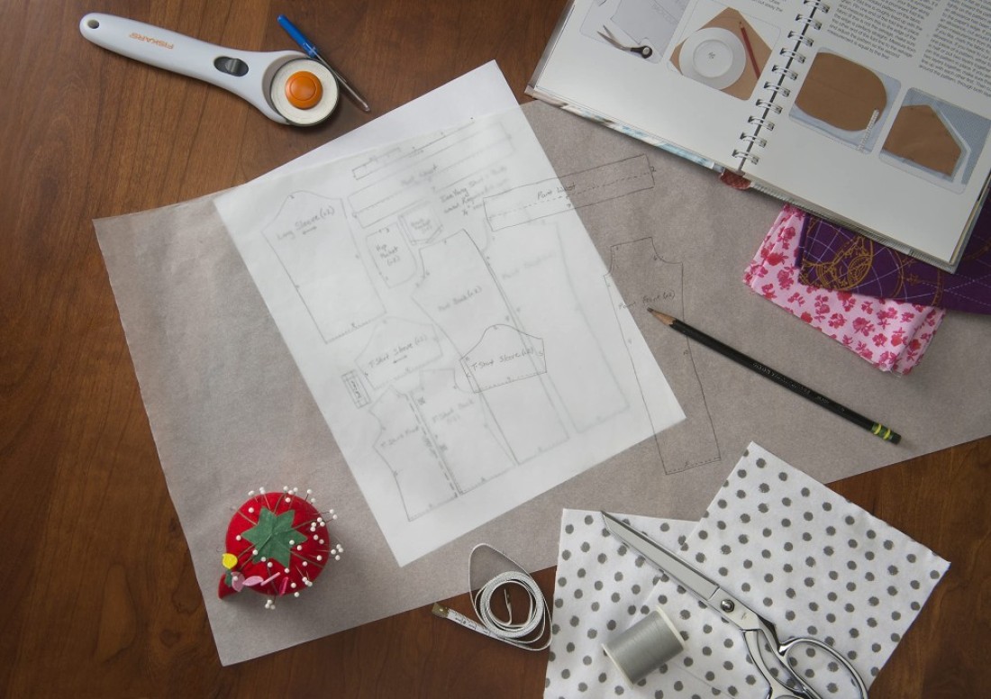 Bienfang Sketching Tracing Paper Roll White 12 Inches x 20 Yards for Drawing Trace Sketch Sewing Pattern