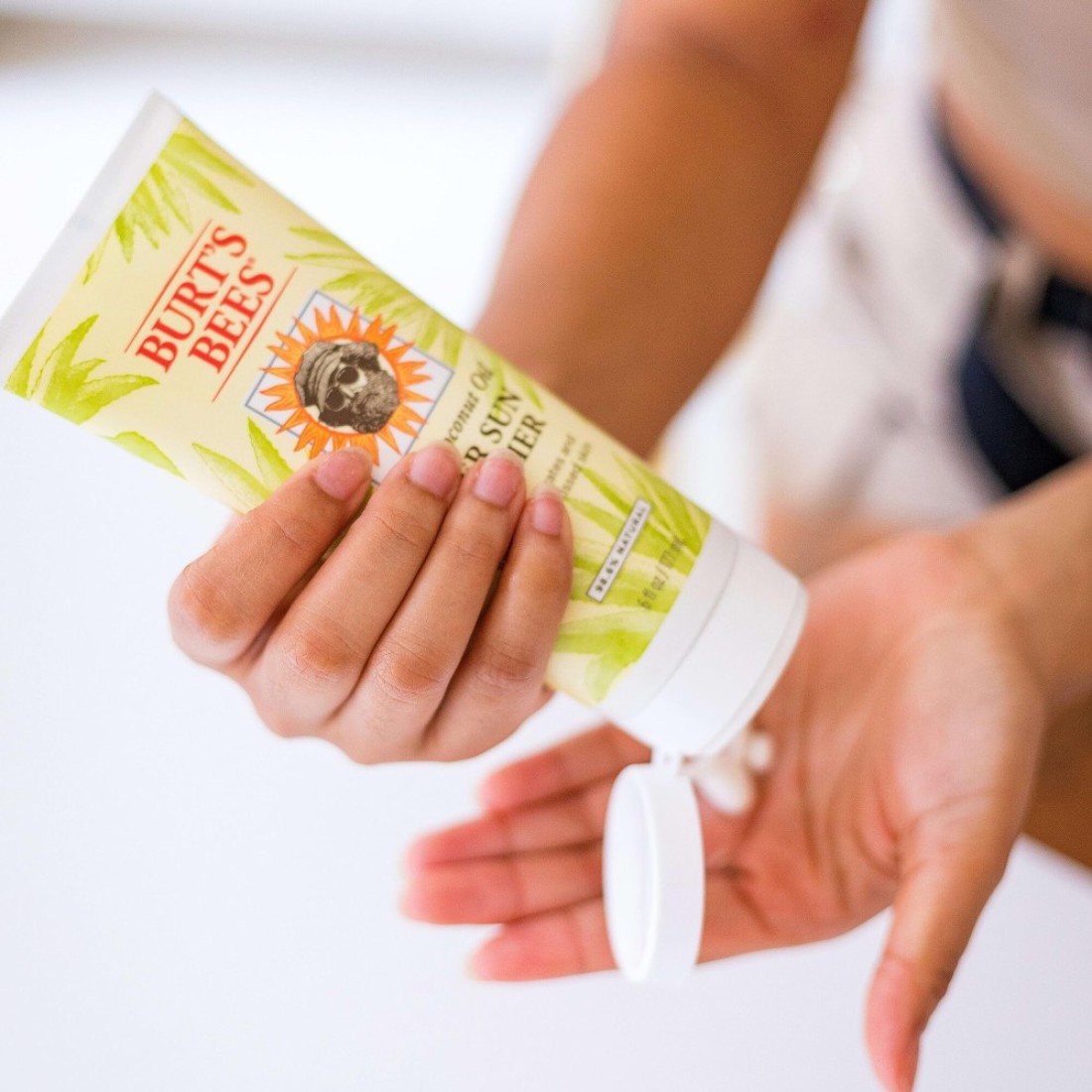 Burts BeesStocking Stuffers After Sun Lotion with Hydrating Aloe Vera Coconut Oil Sunburn Relief After Sun Soother Natural Origin Skin Care Christmas Gifts 6 oz