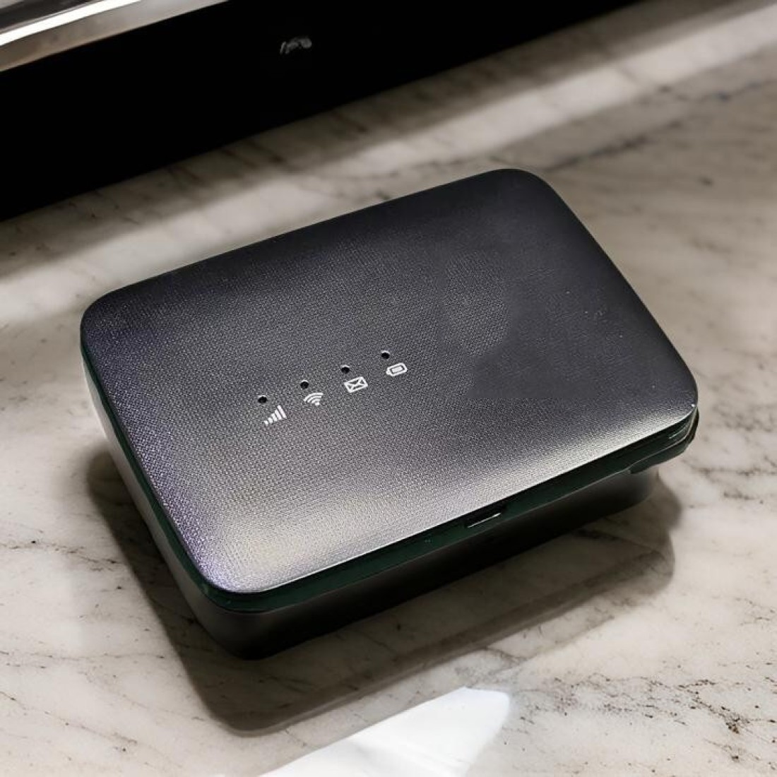 نقطة اتصال واي فاي متنقلة Link Zone MW45V2 4G LTE جهاز توجيه محمول عالي السرعة مع فتحة بطاقة SIM إنترنت لاسلكي آمن للسفر والمنزل والمكتب
