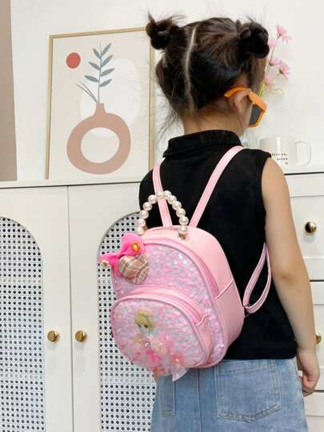 Girls Cartoon Figure Graphic Sequin Decor Backpack