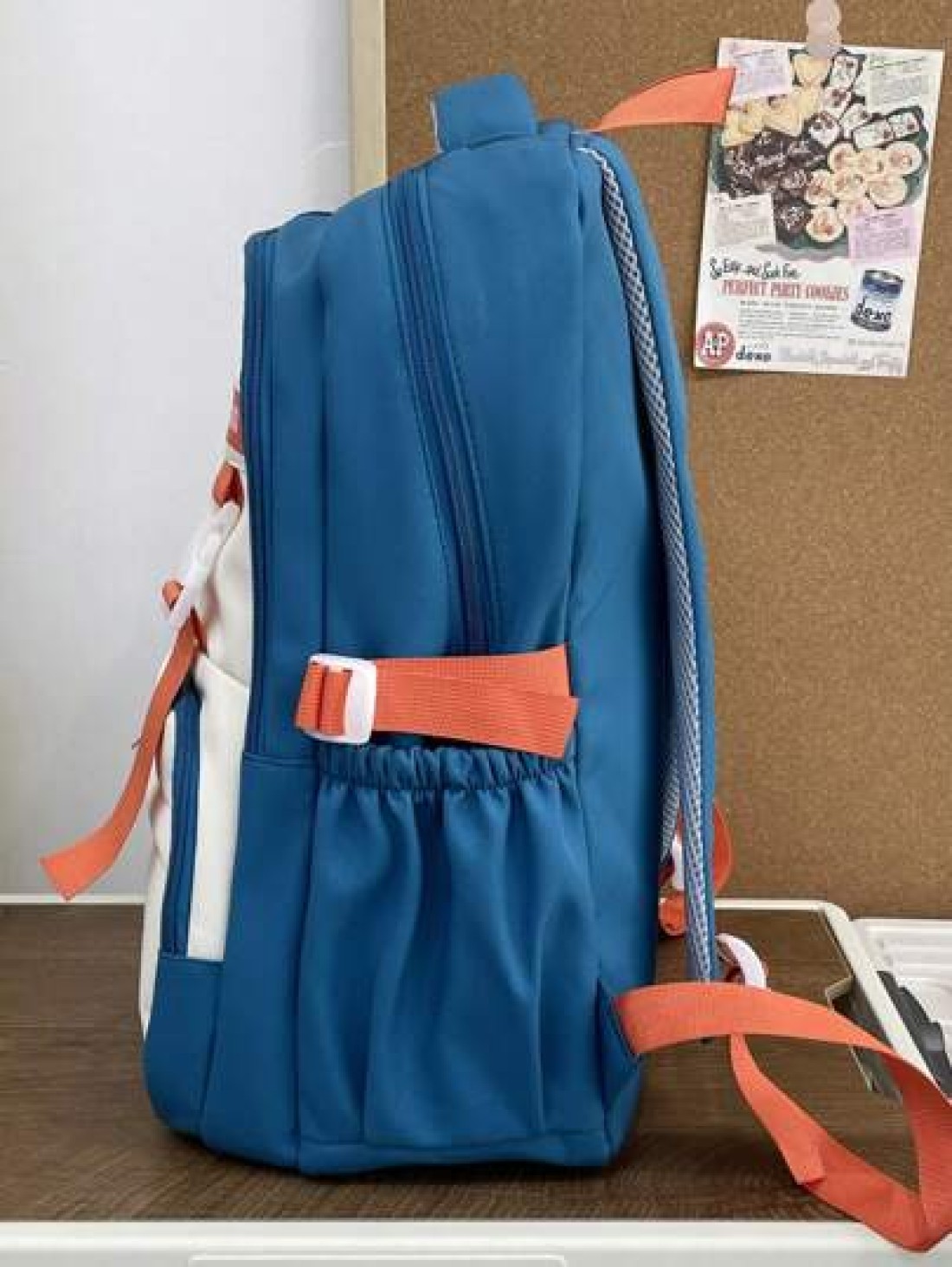 1pc New Fashion Versatile High Quality Contrast Color Student Backpack Large Capacity Water Resistant Suitable For Commute And Outdoor Use