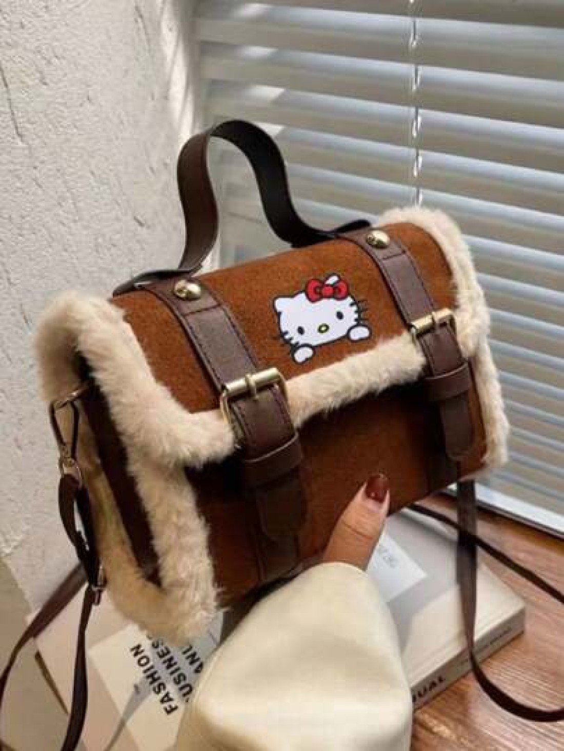 Sanrio Sanrio Hello Kitty Lamb Plush Crossbody Bag New Handbag Versatile Niche Texture Storage Bag