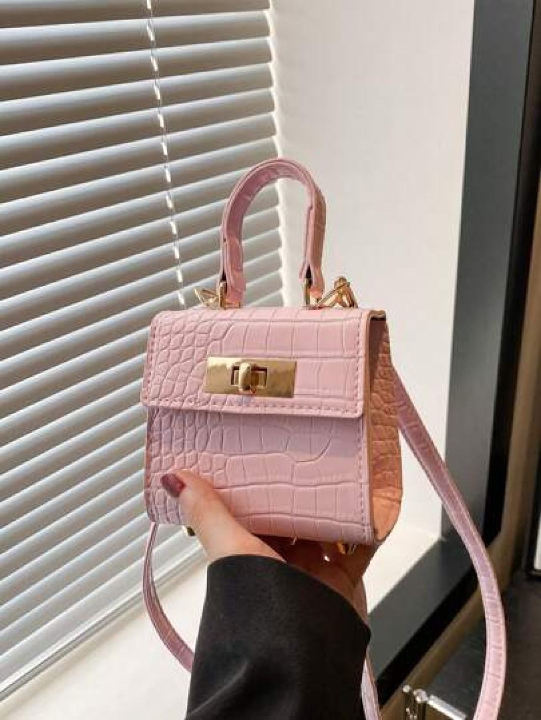 1pc New Cute Girl Niche High End Pu Small Square Bag And Fashionable New Bag Fresh And Dopamine Color Matching Youthful Girl Style Can Be Cross Body Can Be Hand Held Shoulder Strap Is Adjustable Casua